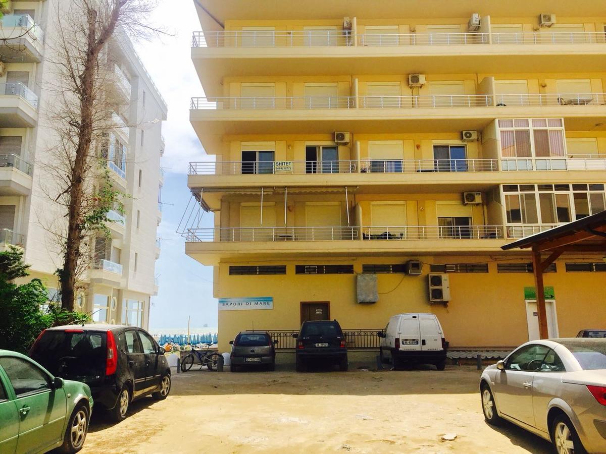Sun & Sea Apartment Durrës Buitenkant foto